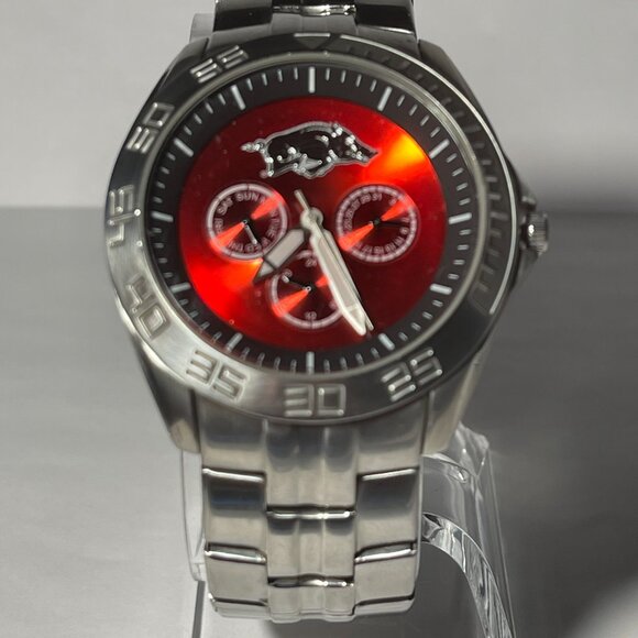 Arkansas Razorbacks NCAA Stainless-Steel Chronograph Watch by Fossil NEW (RARE) - Picture 7 of 8